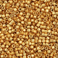 Miyuki beads delica's 11/0 Duracoat Galvanized Yellow Gold DB-1833