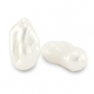 BQ Freshwater pearls irregular high luster Natural White