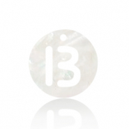 Shell pendants specials letter B White (natural colour)