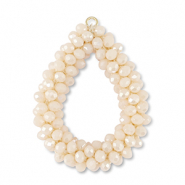 Top Faceted charms drop vanilla white