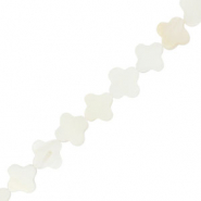 Shell beads clover Off White