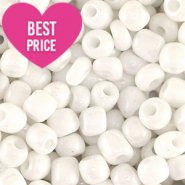 Glass seed beads 6/0 (4mm) White