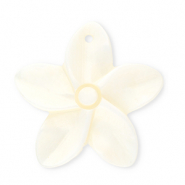 Shell pendants specials flower White