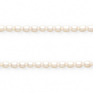 TQ Freshwater pearls oval Natural White
