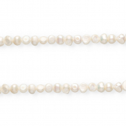 Imperfect freshwater pearls nugget Natural White