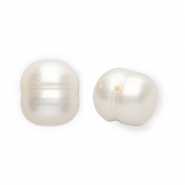 Imperfect freshwater pearls 8mm Natural White