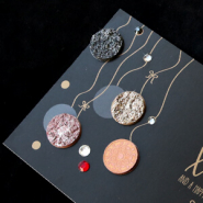 Inspirational Sets DIY Christmas card with shiny details