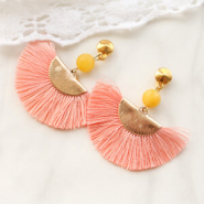 Inspirational Sets It’s a pleasure to make jewellery with natural stone beads