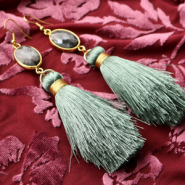 Inspirational Sets Colourful! Create autumn must-haves with tassel charms
