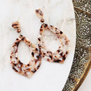 Inspirational Sets Statement earrings made with resin pendants