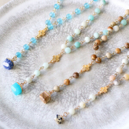 Inspirational Sets Create stylish necklaces with natural stone charms