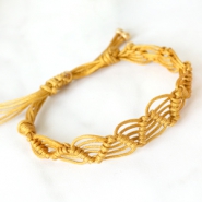 Handmade jewellery: 'Half hitch' macramé bracelet ♡ DIY
