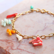 Inspirational Sets Designing eye-catching jewellery with ocean bamboo beads 