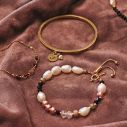 Inspirational Sets Rock that classy look this Christmas