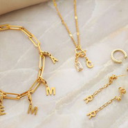 Inspirational Sets Personalised jewellery with initial charms