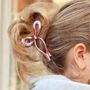 Inspirational Sets Tips for styling with hairclips