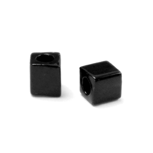 Miyuki cubes 1.8mm Opaque Black SB18-401