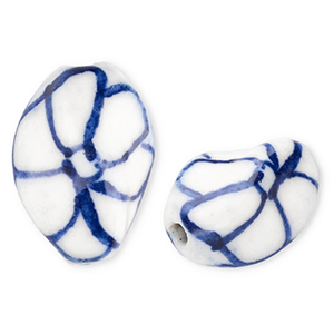 Beads ceramic twisted with flower Off White-Delft Blue