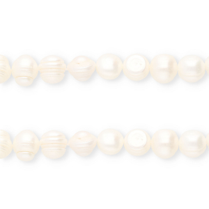 Imperfect freshwater pearls round Natural White