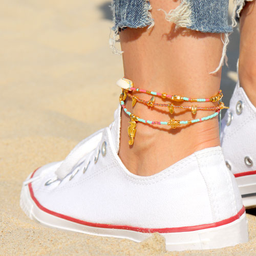 Trendy summer anklets! 