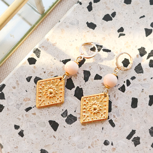 Get started! Create boho necklaces and earrings with glass beads