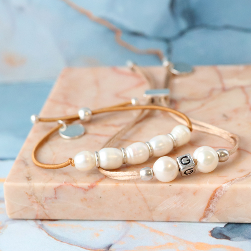 Bracelets with the latest collection of freshwater pearls