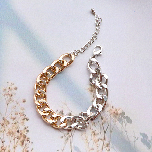 Make your own jewellery collection with these DQ European metal findings