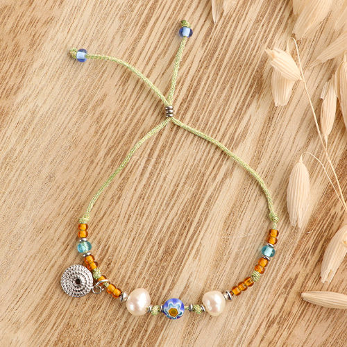 Perfect for the creation of bracelets and phone cords