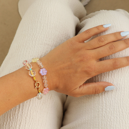 Jewellery inspiration with acrylic beads transparent