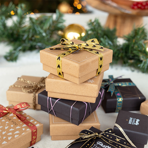 Stylish Christmas packaging for your jewellery