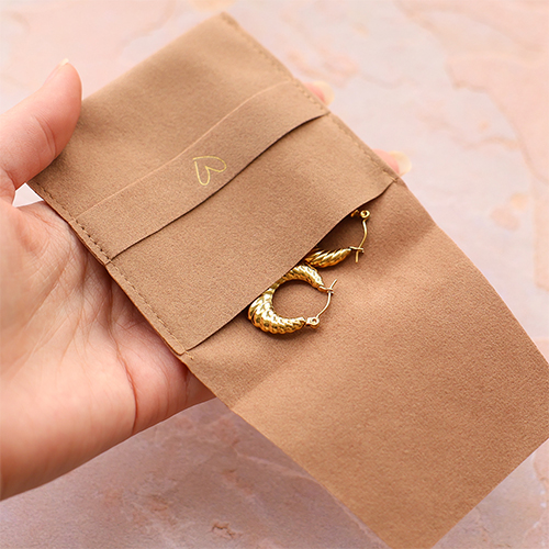How to package your jewellery in jewellery bags