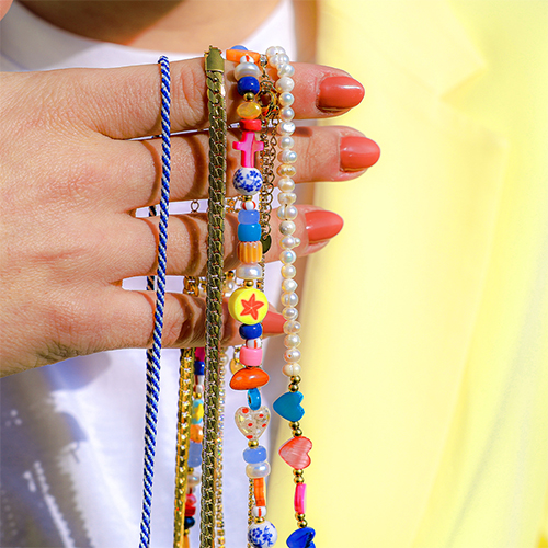 Summer inspiration with shell and polymer beads