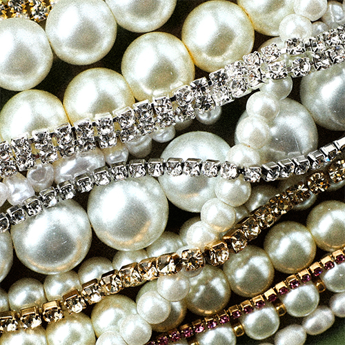 Looking for a real eyecatcher this season?