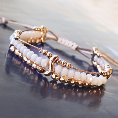 Jewellery set with an ethnic look made of DQ metal in rose gold & macram&eacute; string!
