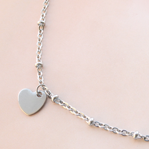 Minimalist jewellery with stainless steel jewellery findings and charms #trendalert