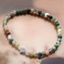 Create bracelets with new natural stone beads with a natural look