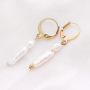 Create minimalist jewellery with freshwater pearls and gold coloured earring findings