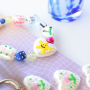 Create eye-catching jewellery with hand-painted imitation pearls