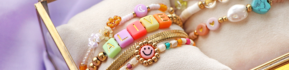 Acrylic letter beads Acrylic letter beads