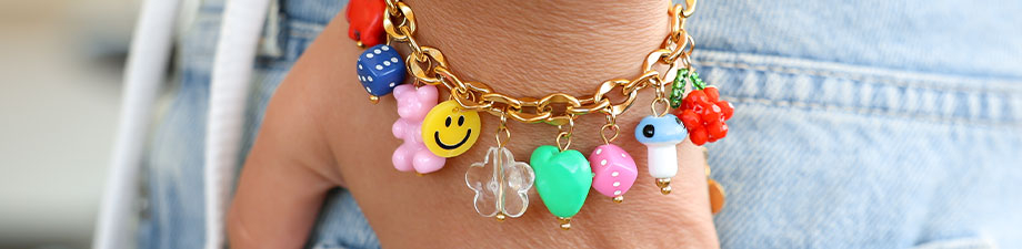 New collection of acrylic beads: dice and hearts