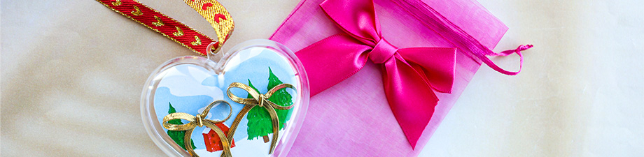 Just in: Organza bags and elegant ornaments