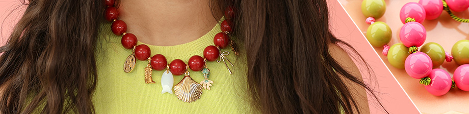 New collection must-have acrylic beads