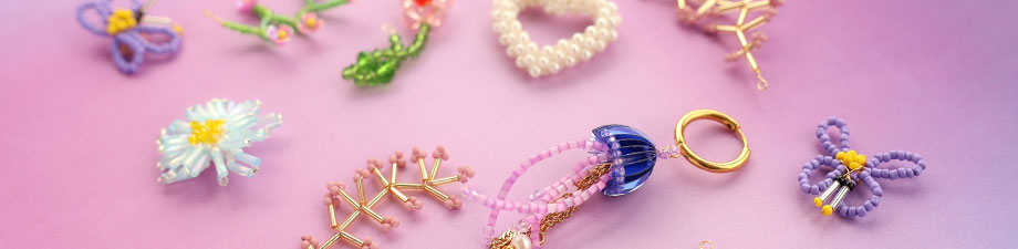 New series of crocheted glass beads